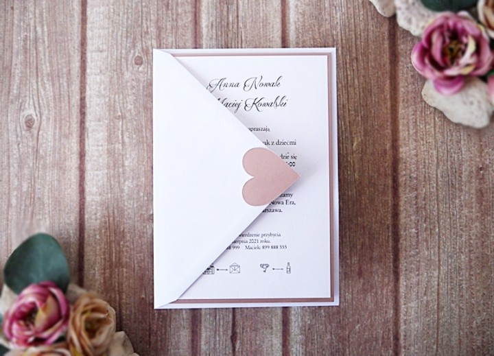 Różowe zaproszenie na ślub LOVE 3 błyszczące serce na kopercie 